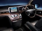 Nissan Elgrand 2002 года